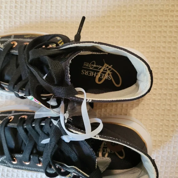 Skechers Black and White Women's Sneakers - Picture 4 of 10